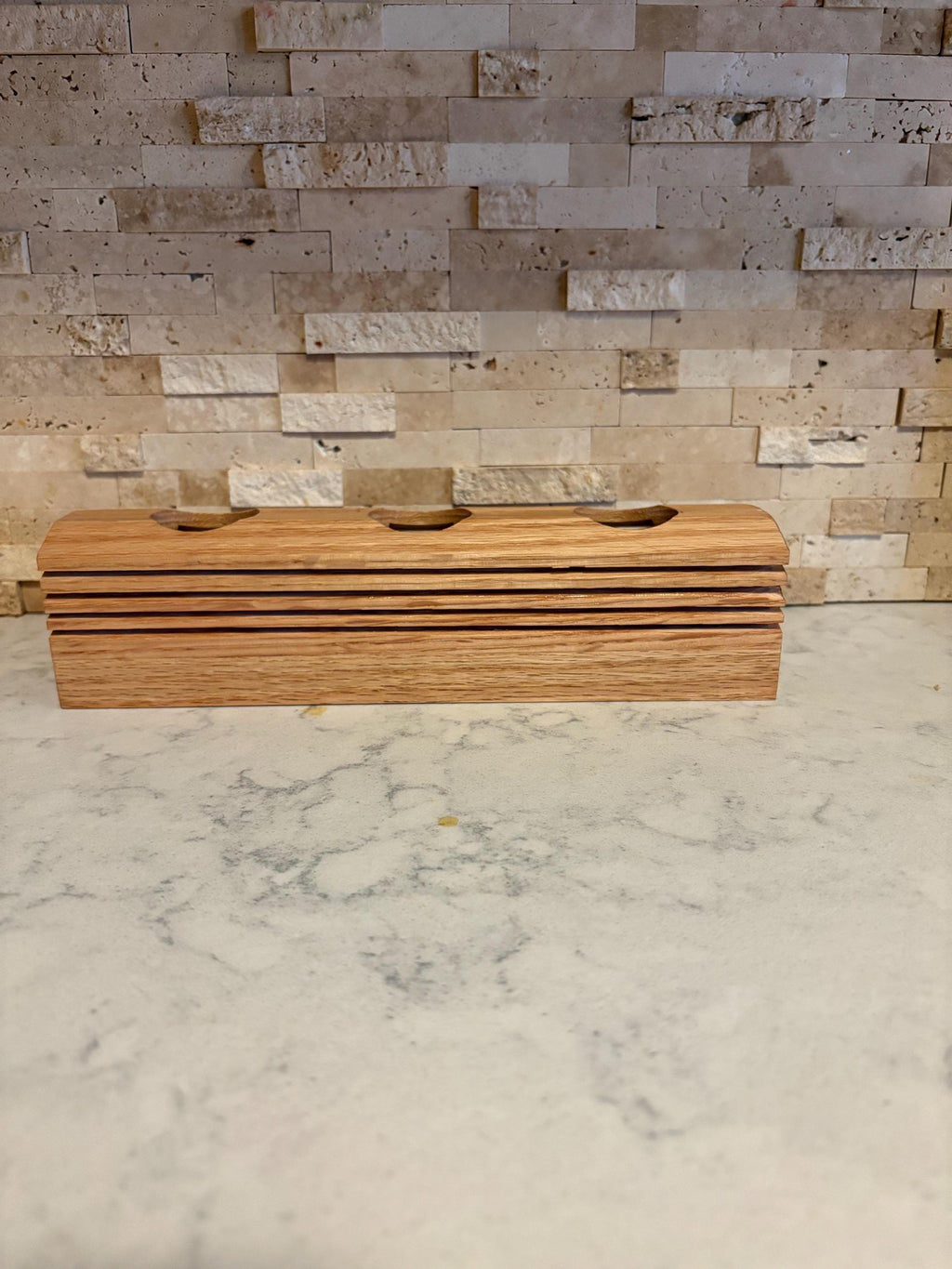 Tea light/votive candle holder