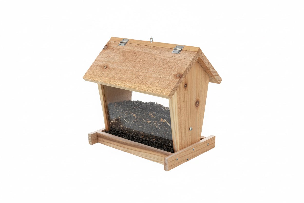 Cedar bird feeder - Creatn Sawdust