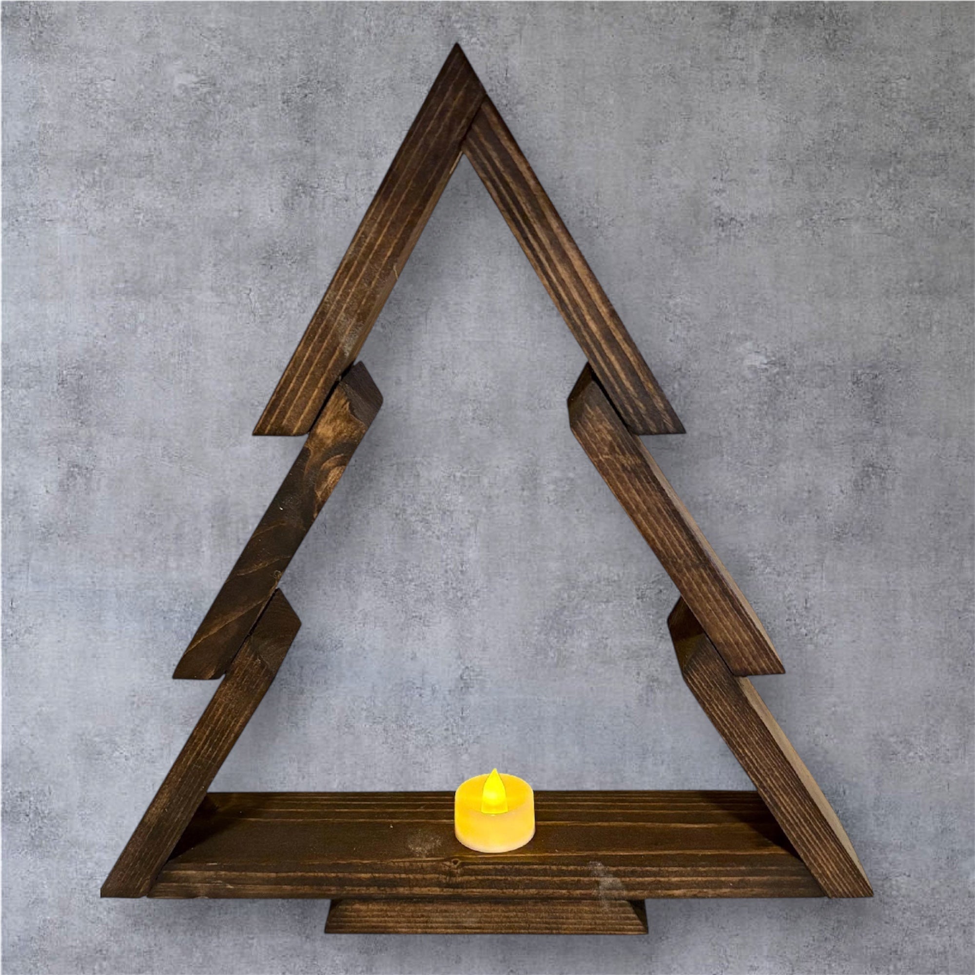 Rustic Wooden Christmas Tree - Creatn Sawdust