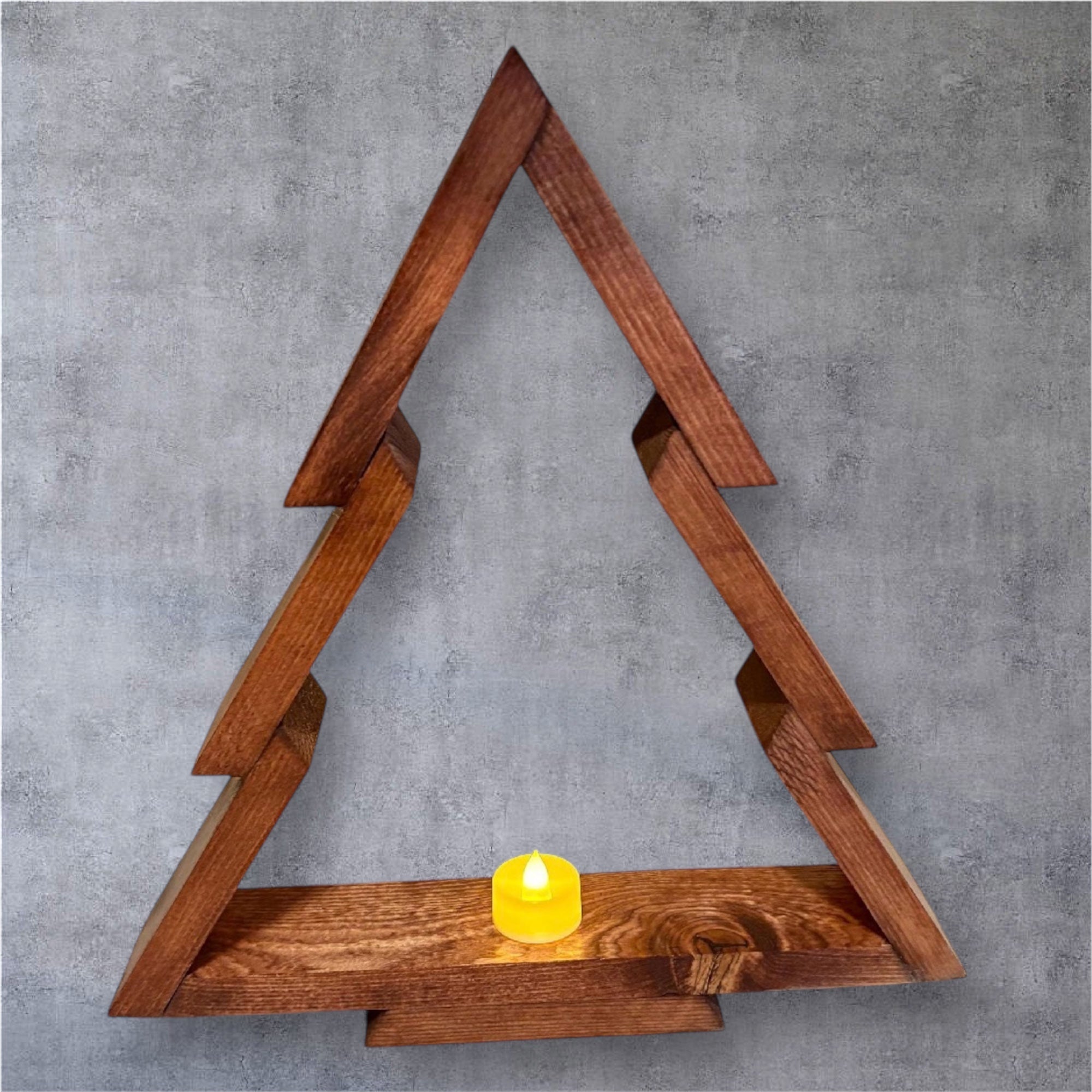 Rustic Wooden Christmas Tree - Creatn Sawdust